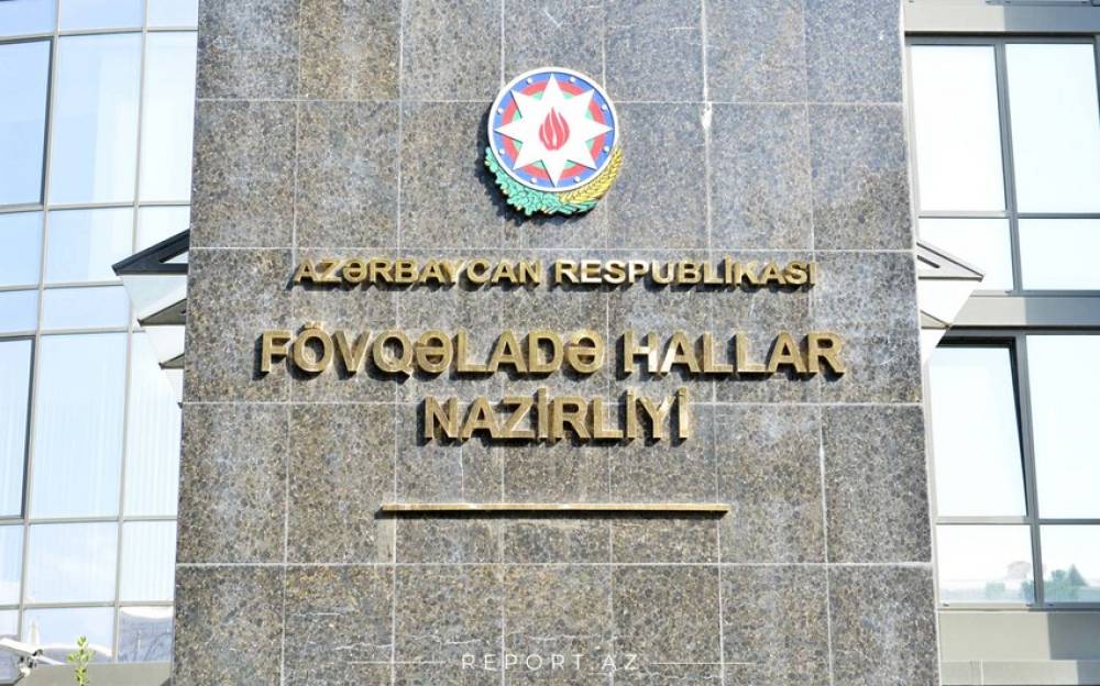 FHN: Su basmış yerlərdə 33-ü uşaq olmaqla 135 nəfər təxliyə olunub