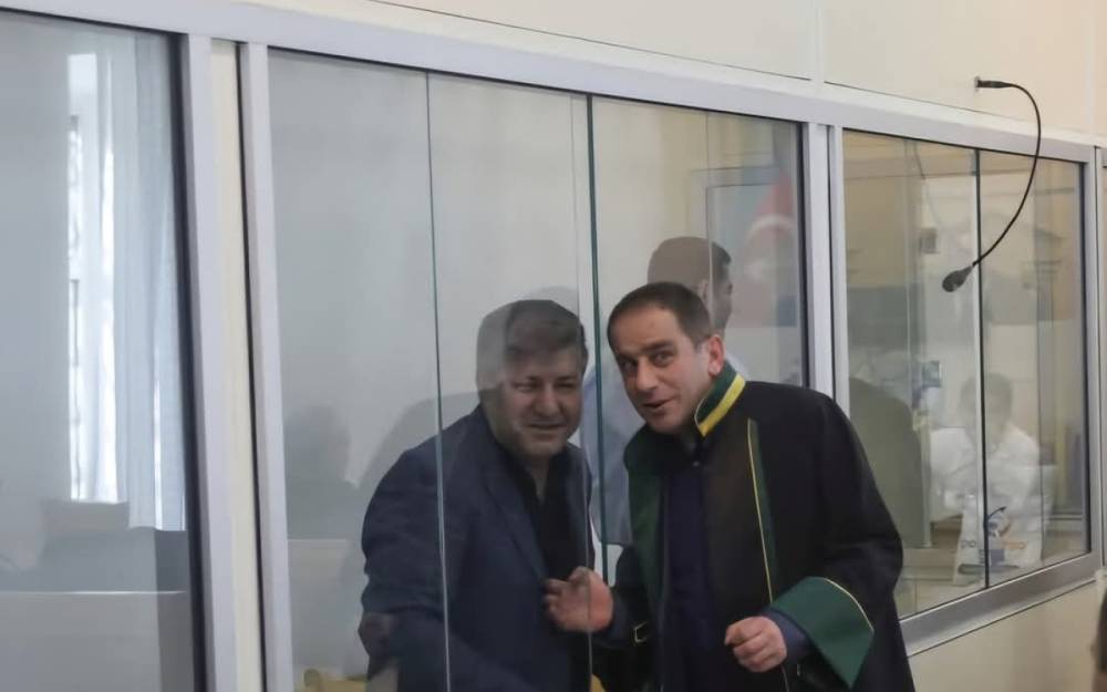 Əvəz Zeynallı azadlığa buraxıldı