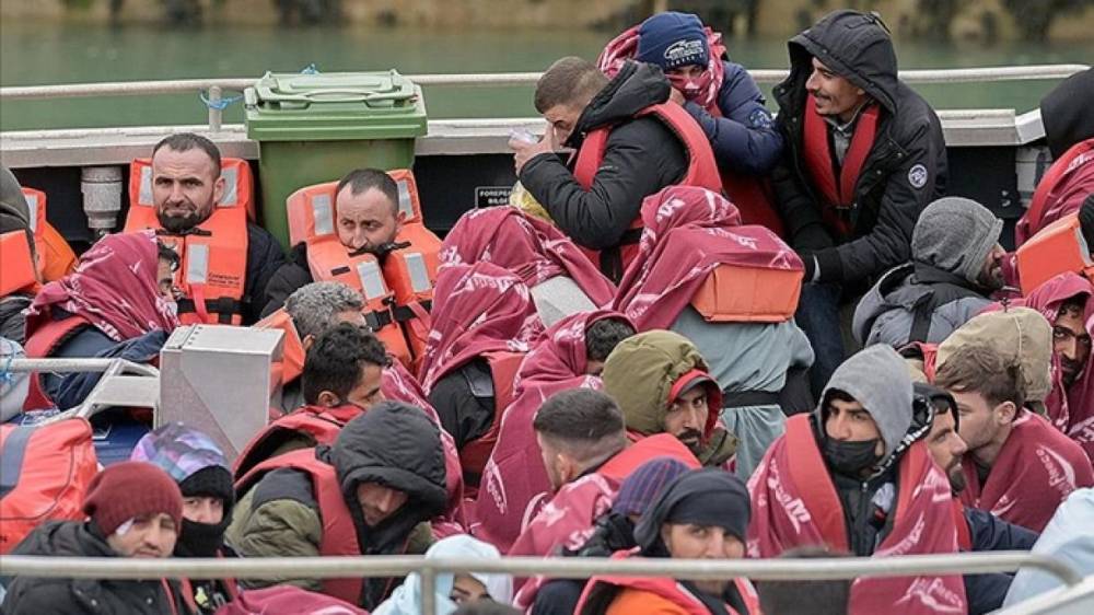 Fransa və İngiltərə miqrant mübadiləsi aparacaq