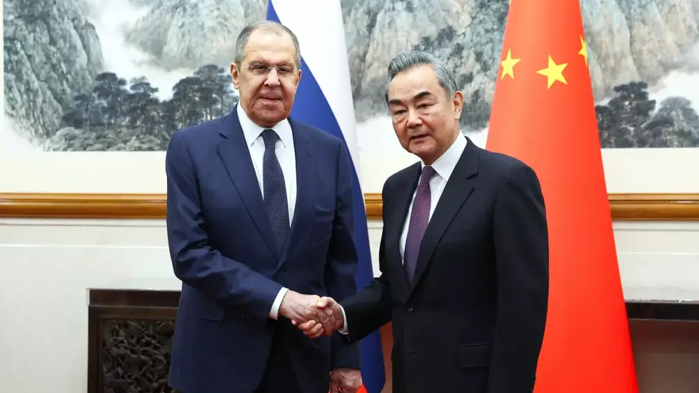 Lavrov və Vanq Yi Ukrayna böhranının həlli perspektivlərini müzakirə ediblər