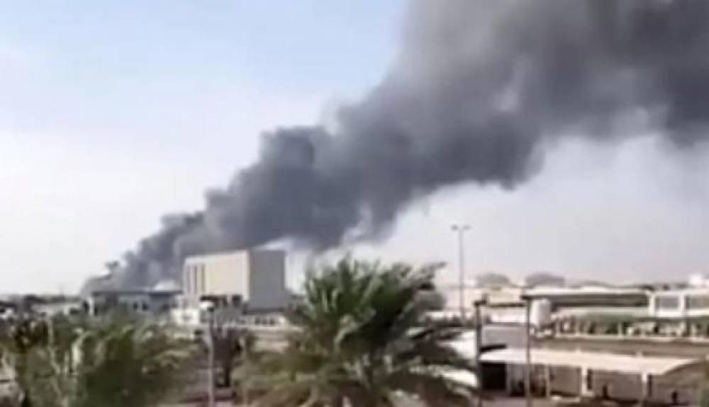 İran Bəhreyindəki ABŞ hərbi bazalarına hücum etdi