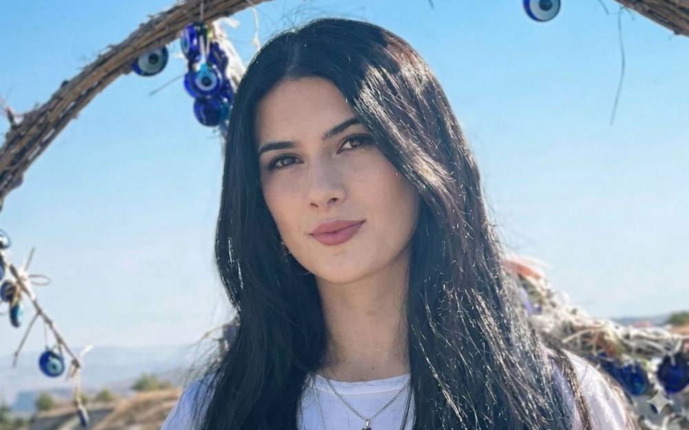 “İdrak” liseyində güllələnən müəllim həmin şagirdi bağışladı