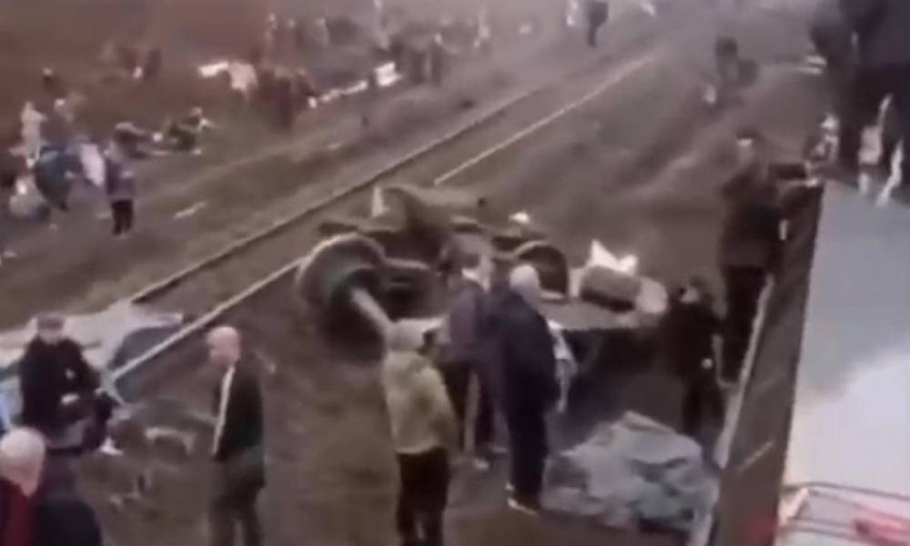 Rusiyada qatarın relsdən çıxması nəticəsində xəsarət alanların sayı artıb