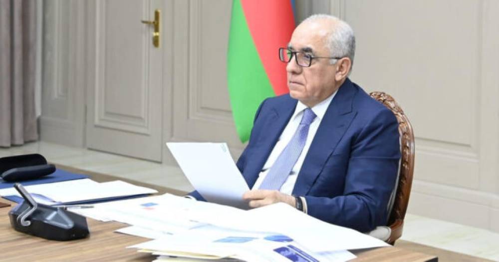 Əli Əsədov yeni qərar imzaladı