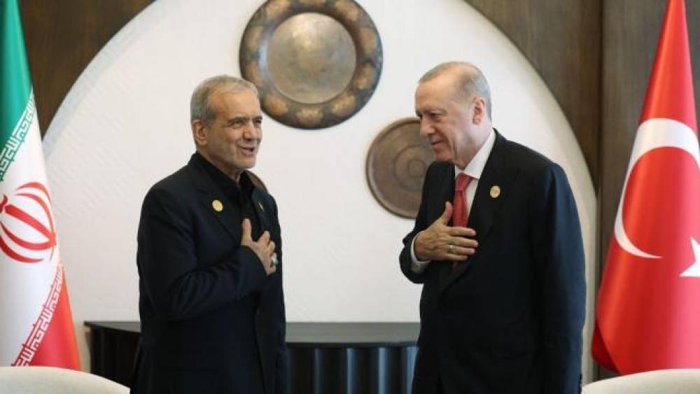 Pezeşkian: Türkiyənin İranla təsirli həmrəyliyini yüksək qiymətləndiririk