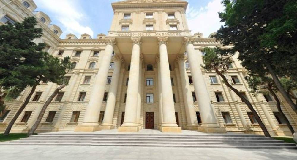Azərbaycan XİN Uruqvayı təbrik etdi