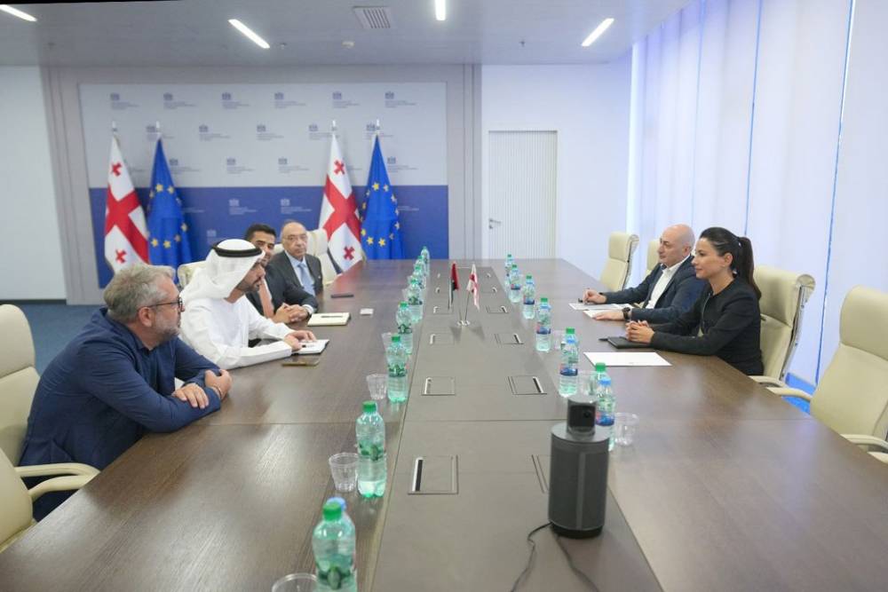 Gürcüstan və BƏƏ rəsmiləri görüşüb