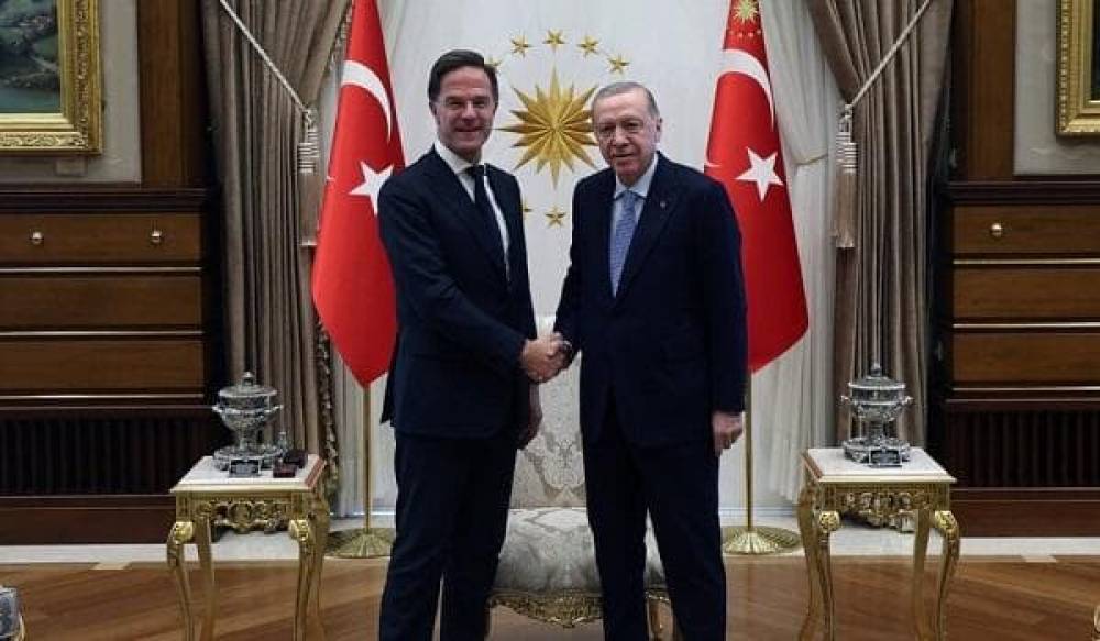 Ərdoğan və Rutte Türkiyənin sülh prosesinə töhfəsi ilə bağlı razılığa gəliblə