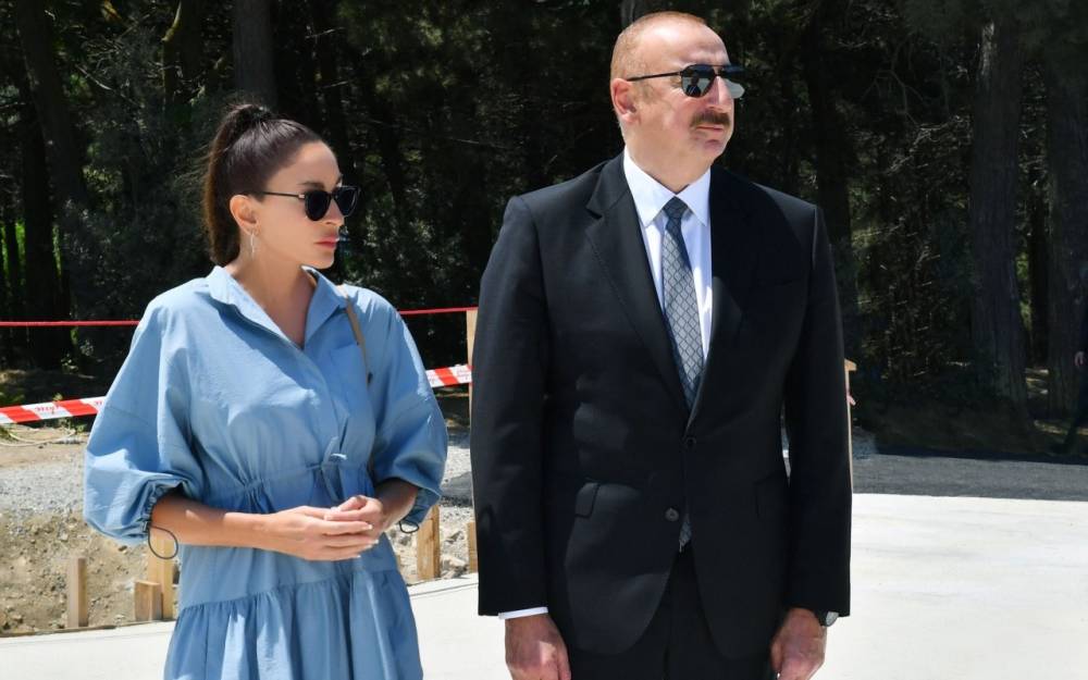 Prezident və xanımı Ağdərənin Kolatağ kəndində