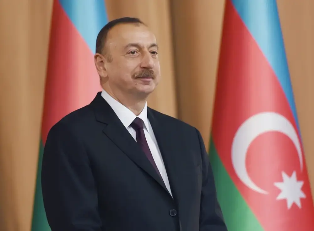 Azərbaycan ilə Özbəkistanın prezidentləri və birinci xanımları Buxarada İsmayıl Samani türbəsi ilə tanış olublar