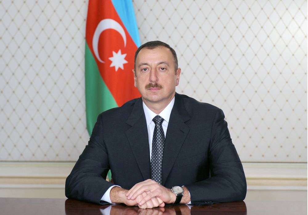 Prezident bir qrup şəxsi təltif etdi - SƏRƏNCAM