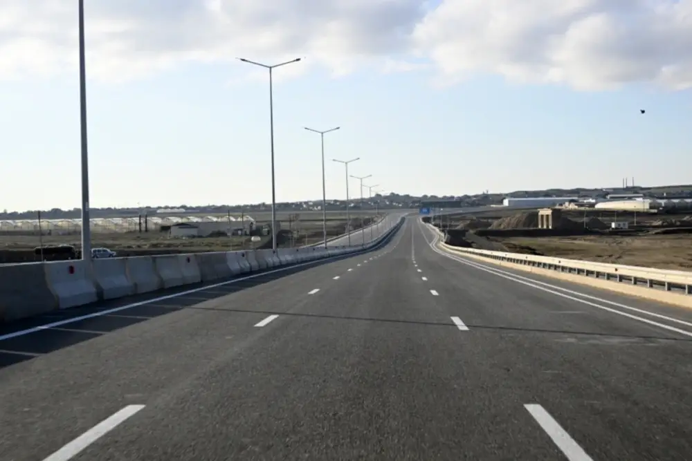 Bu rayonda yolların təmiri ilə bağlı 650 min manatlıq müqavilə imzalandı