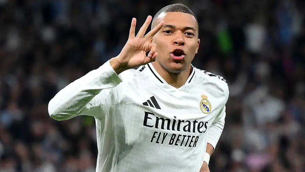 Mbappe dünyanın ən bahalı üç futbolçusundan biri oldu