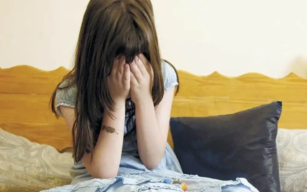 13 yaşlı qız bibisinin ərindən hamilə qaldı - Ailəsi şikayətçi olmadı...