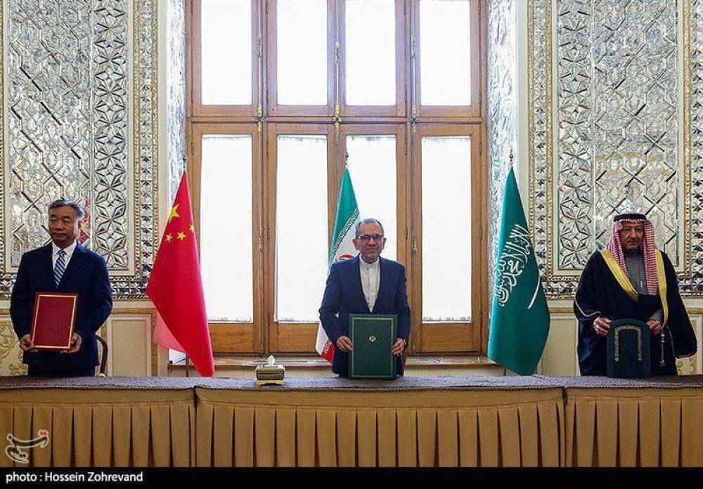 İran Çin və Səudiyyə Ərəbistanı ilə üçtərəfli görüş keçirdi