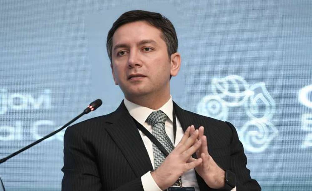 Nazir müavininə ağır itki