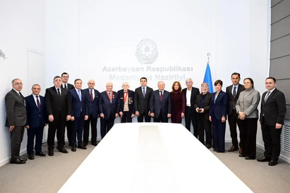 Mədəniyyət xadimlərinə dövlət təltifləri təqdim olunub