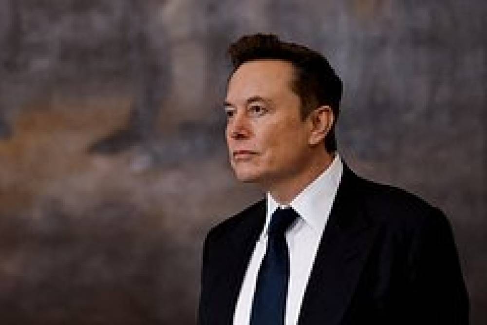 Musk Ukraynada prezident seçkilərinin keçirilməsini tələb etdi