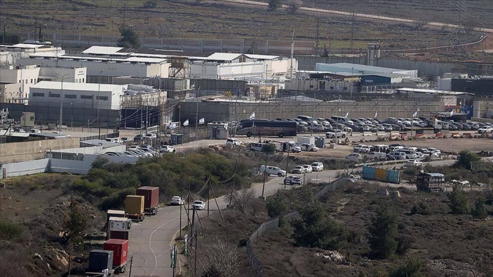 HƏMAS: İsrail qüvvələri Ofer həbsxanasının bir hissəsinə basqın etdi
