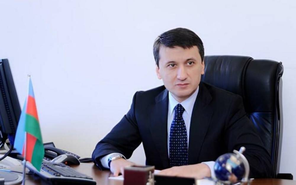 Azər Qasımov Prezidentin Mətbuat katibi vəzifəsindən azad edildi