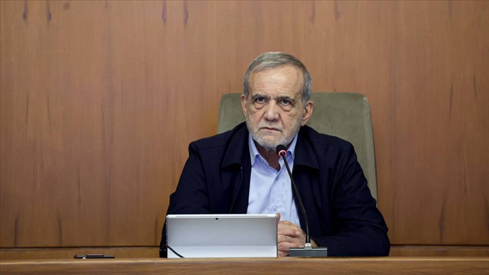 Pezeşkian: Qütbləşən cəmiyyət ölkəni ciddi çətinliklərlə üz-üzə qoyacaq