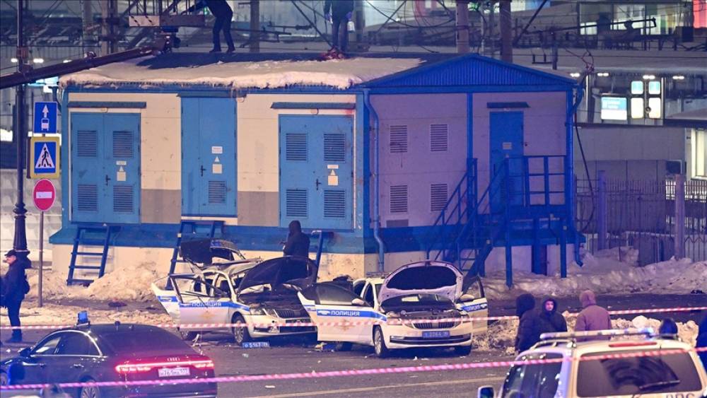 Moskvada dəmir yolu stansiyası yaxınlığında partlayış: Ölən və yaralananlar var