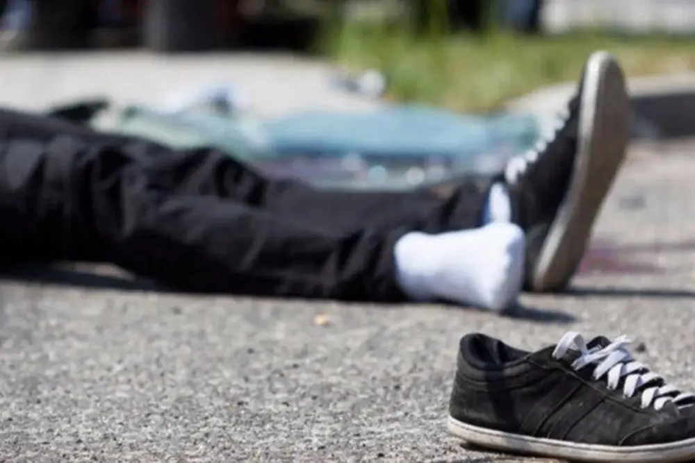 Xaçmazda "Mercedes" 14 yaşlı yeniyetməni vurdu