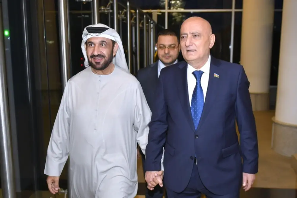 Ərəb Parlamentinin prezidenti Azərbaycana səfərə gəlib