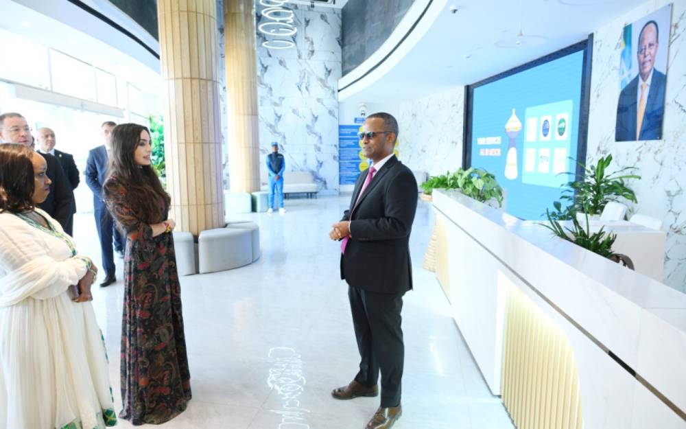 Leyla Əliyeva Efiopiyada “MESOB” dövlət xidməti mərkəzində olub - FOTOLAR