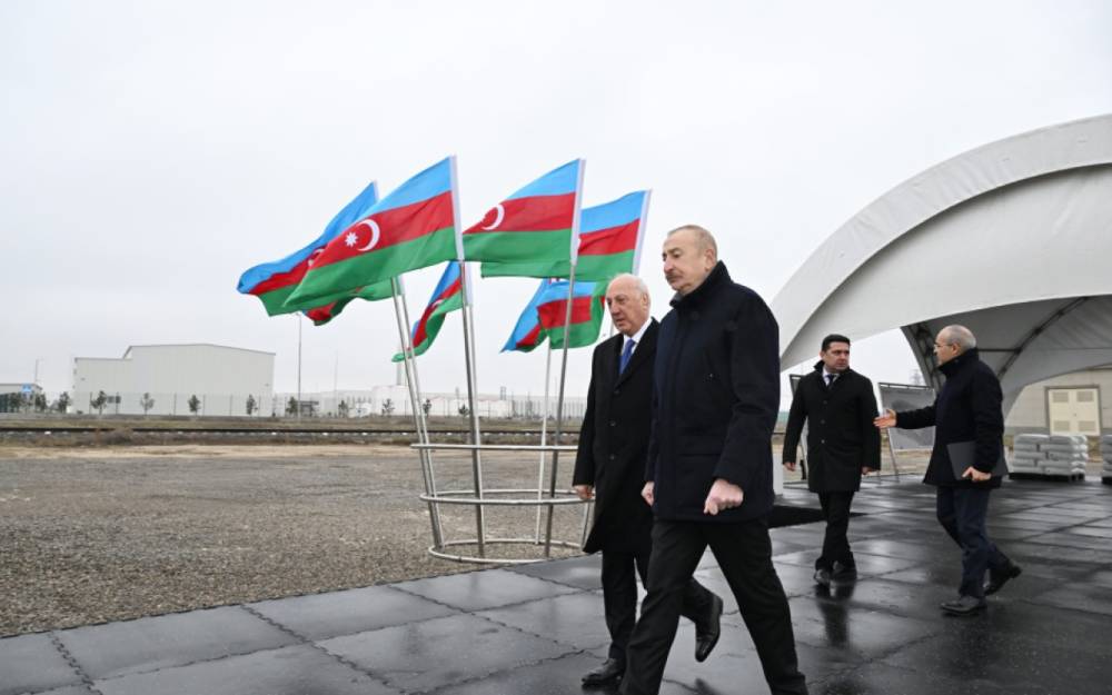 Prezident polipropilen və laminatlı kisə istehsalı müəssisəsinin təməlini qoydu - FOTOLAR