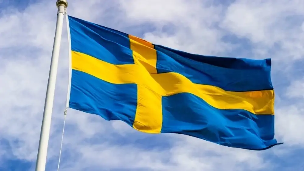 Bu ölkə öz vətəndaşlarını İranı tərk etməyə çağırdı