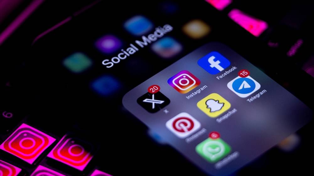 Bu ölkə 14 yaşdan kiçik uşaqlar üçün sosial medianı qadağan etməyi planlaşdırır