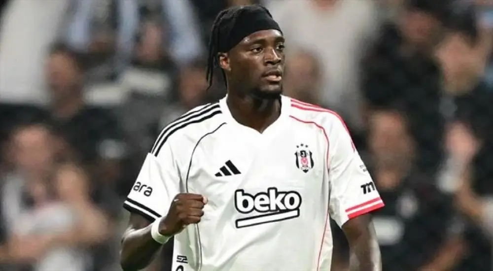 "Beşiktaş"ın futbolçusu "Aston Villa"ya transfer olundu