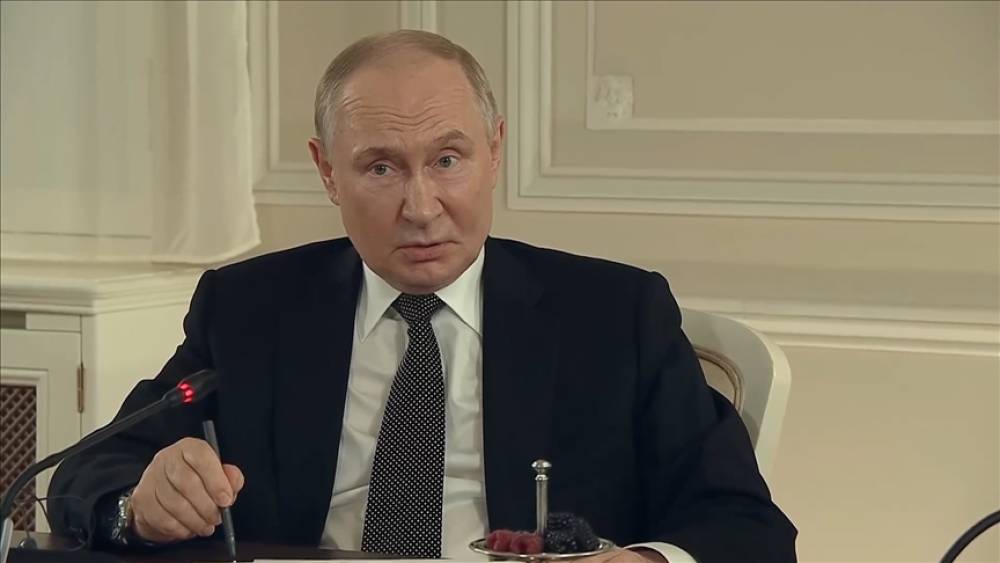 Putin: İranın dinc nüvə enerjisində maraqları təmin edilə bilər