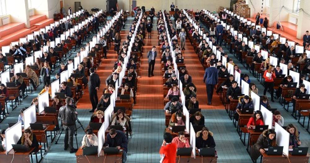 Sertifikasiya imtahanında 3300 müəllim iştirak etdi