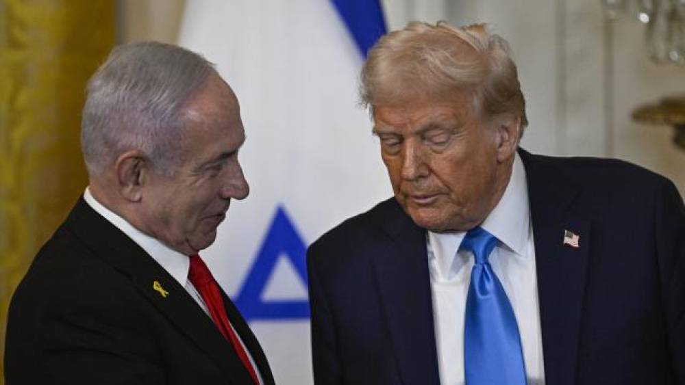 Tramp Netanyahu ilə telefon danışığı aparıb