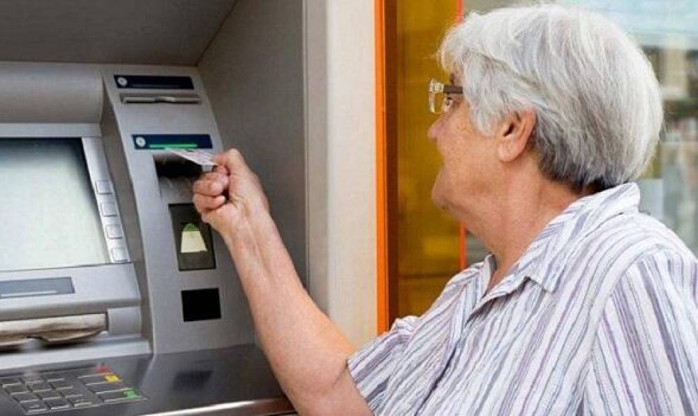 Rayonlarda pensiyalar nə vaxt veriləcək?