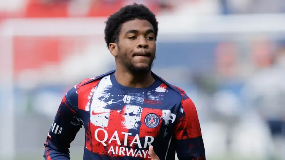 "Aston Villa" PSJ-nin 18 yaşlı forvardı İbrahim Mbayeni transfer etmək istəyir