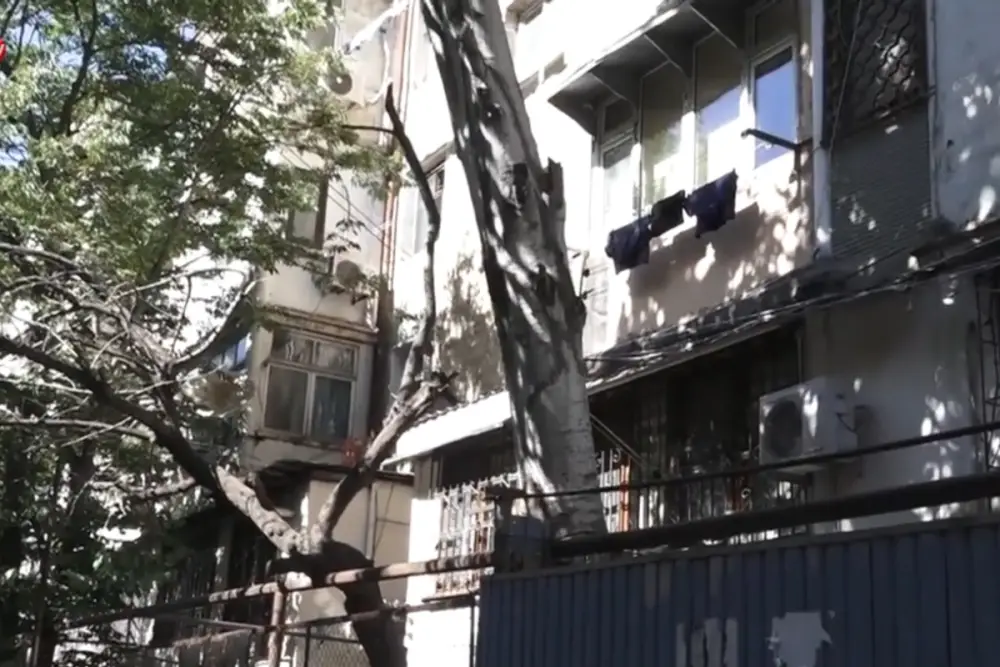 Yasamalda sakinləri qorxu içində yaşamağa vadar edən TƏHLÜKƏ
