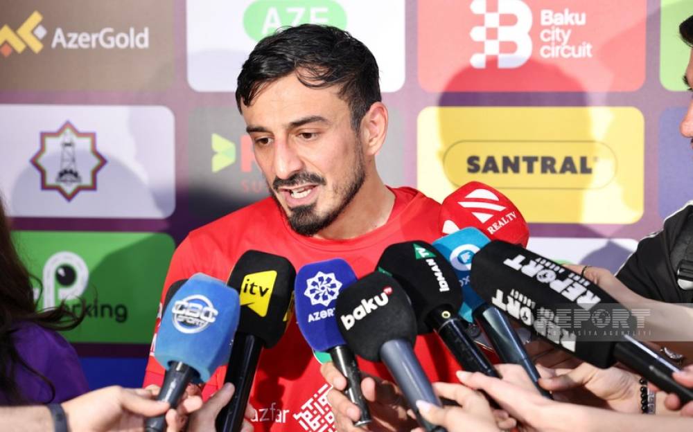 Azərbaycan millisinin futbolçusu: Dünya çempionu olmağımıza son 2 oyun qalıb