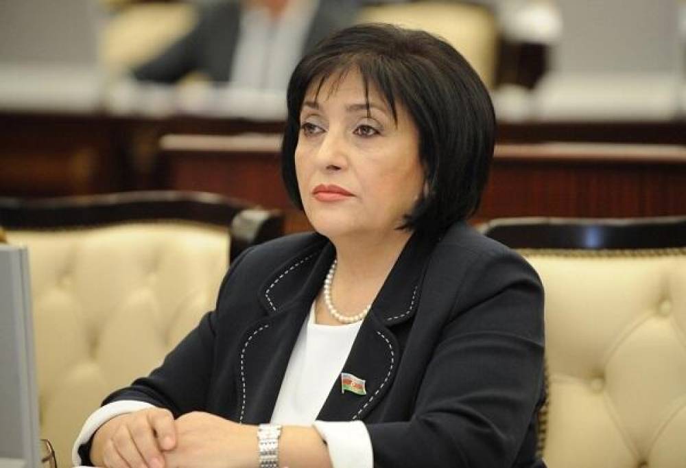 MM ilə BƏƏ Milli Şurası arasında memorandum imzalandı