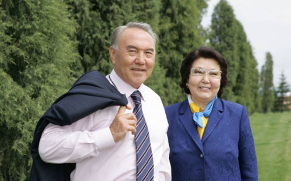 Nazarbayevin həyat yoldaşı xəstəxanaya yerləşdirildi