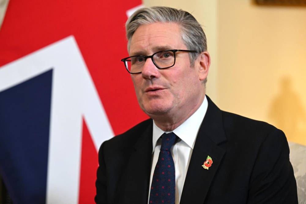 Starmer: Avropa Trampın təzyiqinə vahid cavab verməlidir