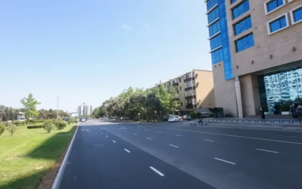 Sabahdan bu zolaqlara girmək qadağandır