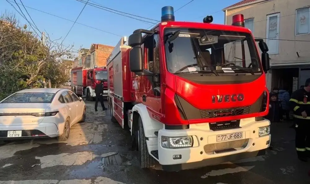 Sumqayıtda ev yandı: Ana və qızı...