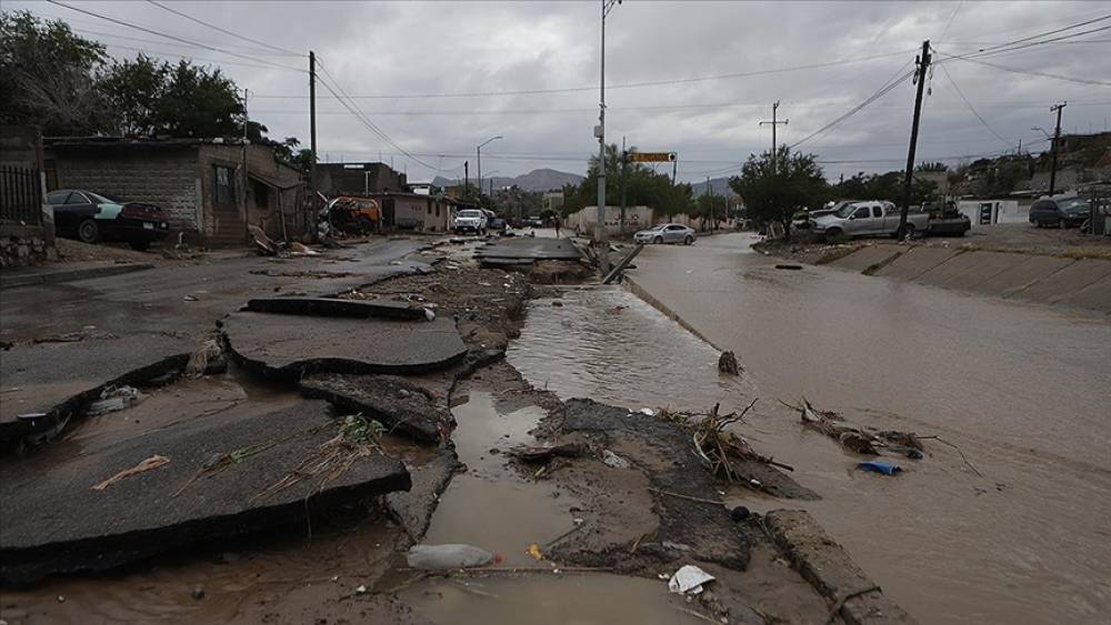 Meksikada güclü yağışlar nəticəsində ölənlərin sayı artdı