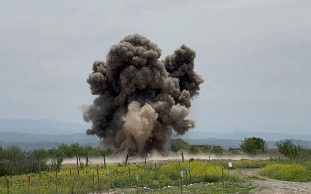 Yararsız döyüş sursatları məhv ediləcək