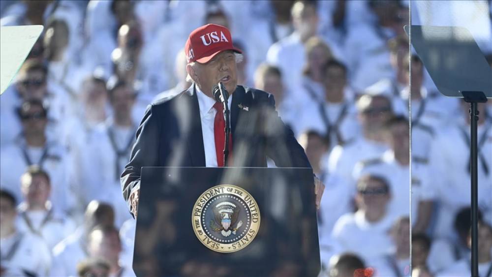 Tramp: Hərbi Dəniz Qüvvələri tarixində heç vaxt olmadığı qədər böyük gəmilər inşa edəcəyik