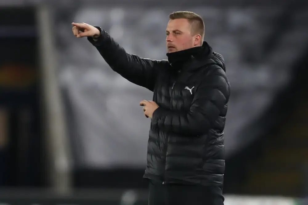 Futbol üzrə Çexiya millisinə müvəqqəti baş məşqçi təyin edilib