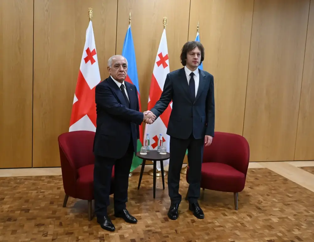 Əli Əsədov və İrakli Kobaxidzenin təkbətək görüşü olub